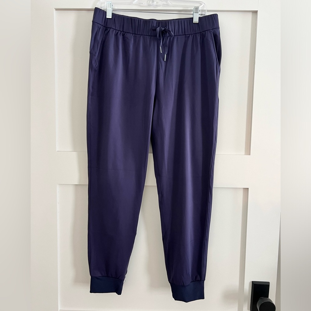 NWOT Women’s Joggers.